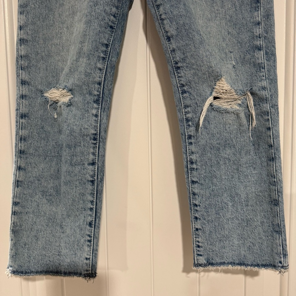 GAP Kids Girlfriend Style Distressed Blue Jeans - Great Condition - Size 7 - Picture 4 of 10